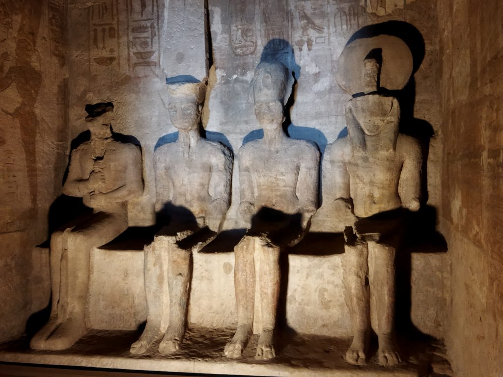 Ebu Simbel tapınağı, Holy of Holies bölümü