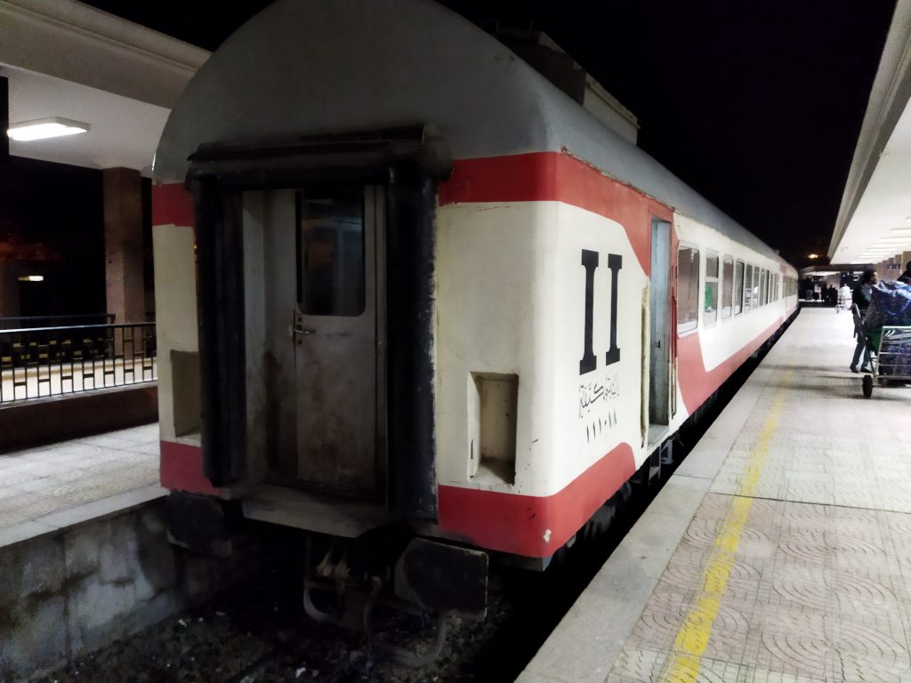 Mısır treni, 2. sınıf vagon