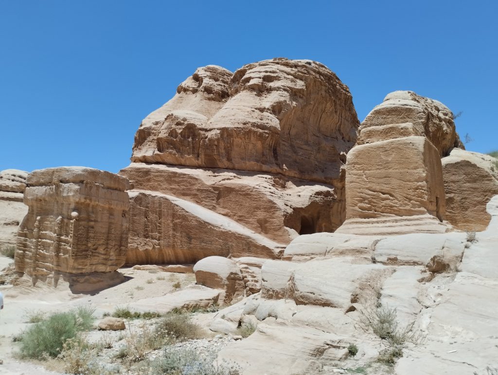 Cin Blokları, Petra, Ürdün