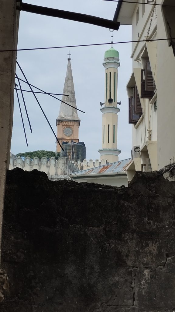 Yanyana cami ve kilise, Stone Town, Zanzibar, Tanzanya