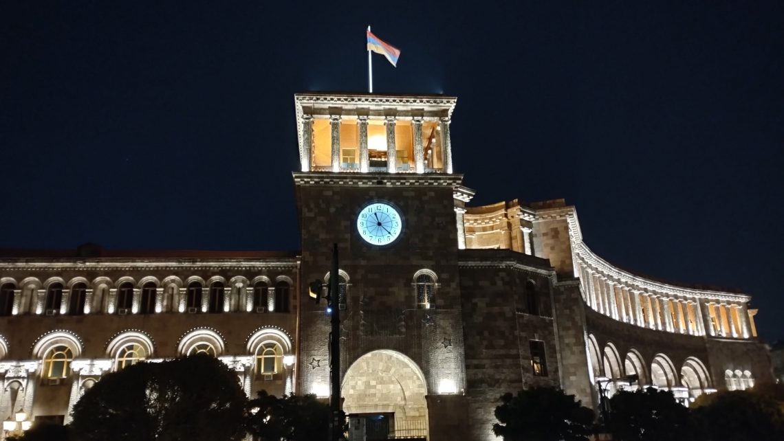 Erivan Cumhuriyet Meydanı ve Hükumet Binası, Ermenistan