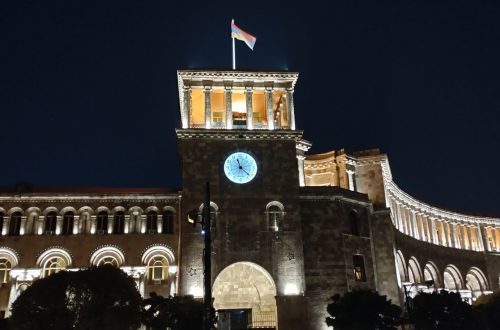 Erivan Cumhuriyet Meydanı ve Hükumet Binası, Ermenistan