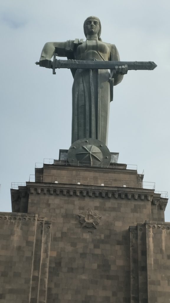 Mother Armenia, Zafer Parkı, Erivan, Ermenistan