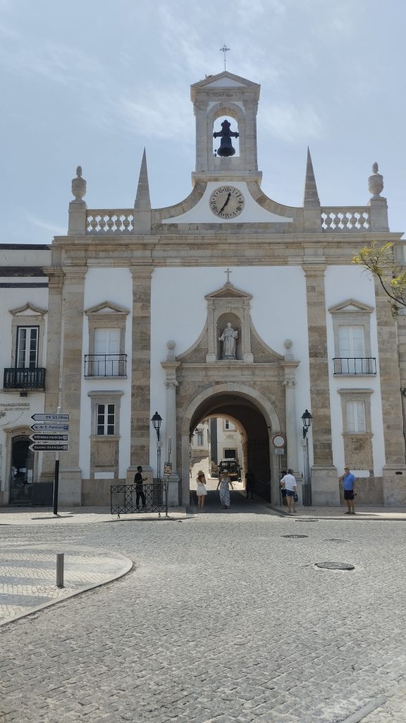 Arco de Vila, Faro, Portekiz