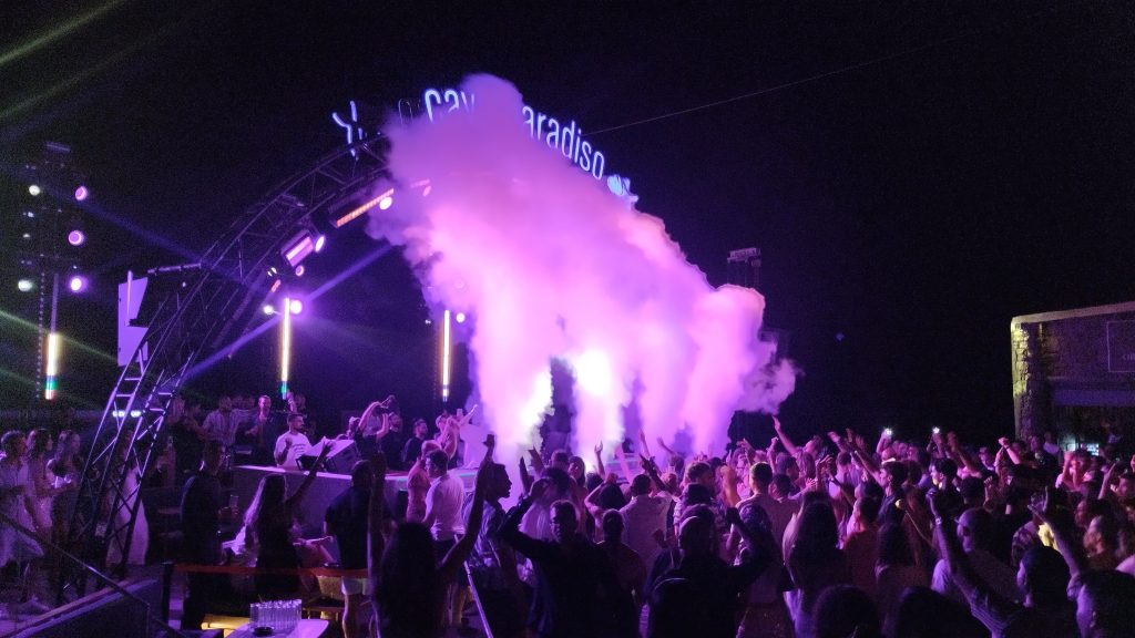 Cavo Paradiso Gece Kulübü, Mikonos, Yunanistan