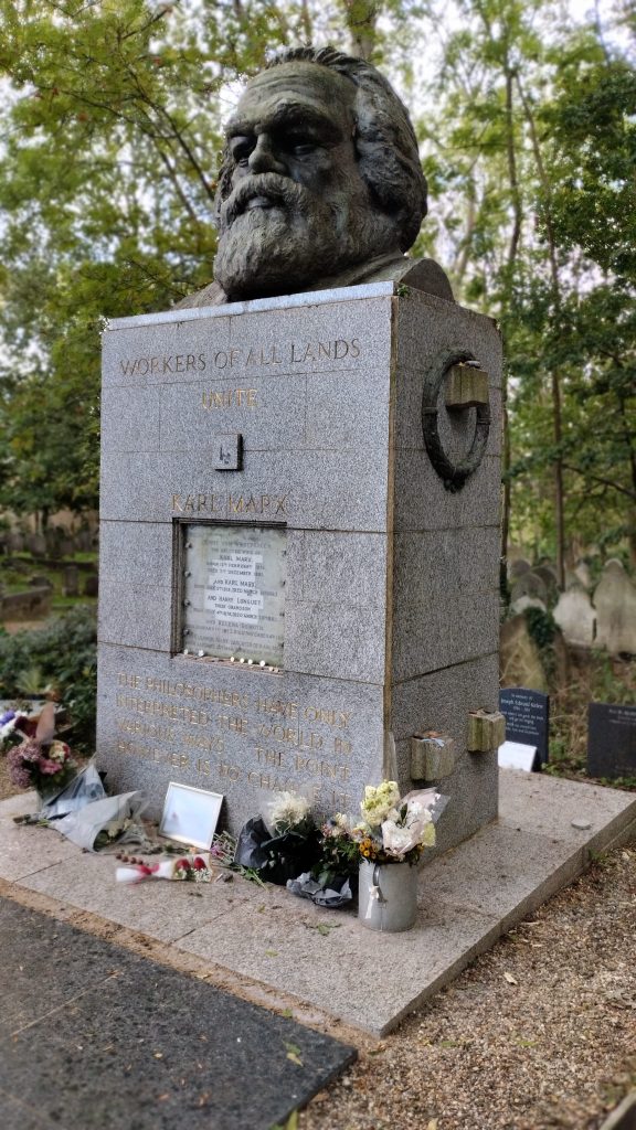 Karl Marx'ın mezarı, Londra, Birleşik Krallık