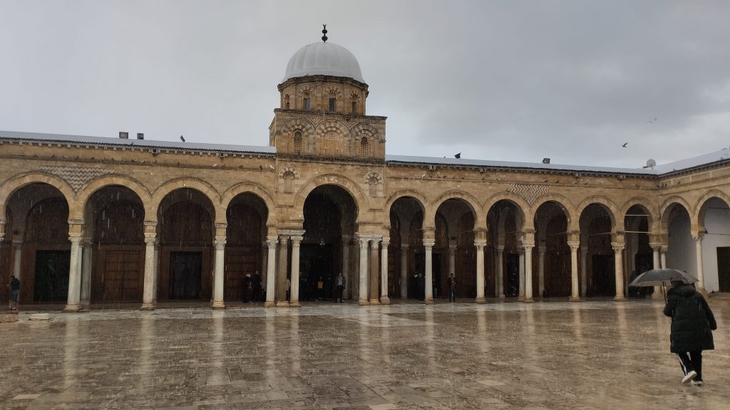 Zeituna Cami avlusu, Tunus